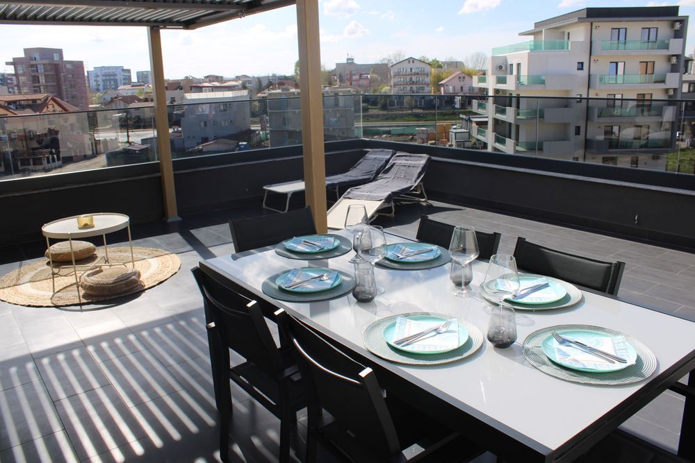 Apartament 2 camere cu terasa pe termen lung Mamaia Nord