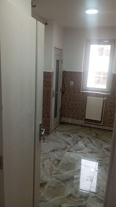 De vanzare apartament 2camere Campina/Prahova