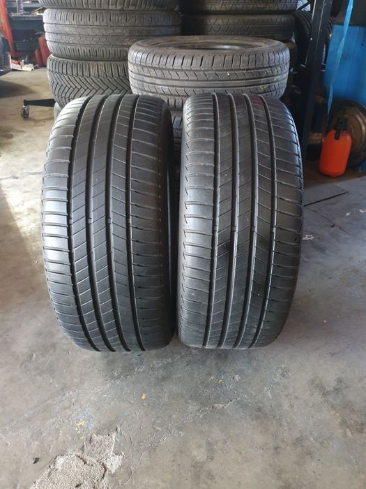 245/40R19 Bridgestone