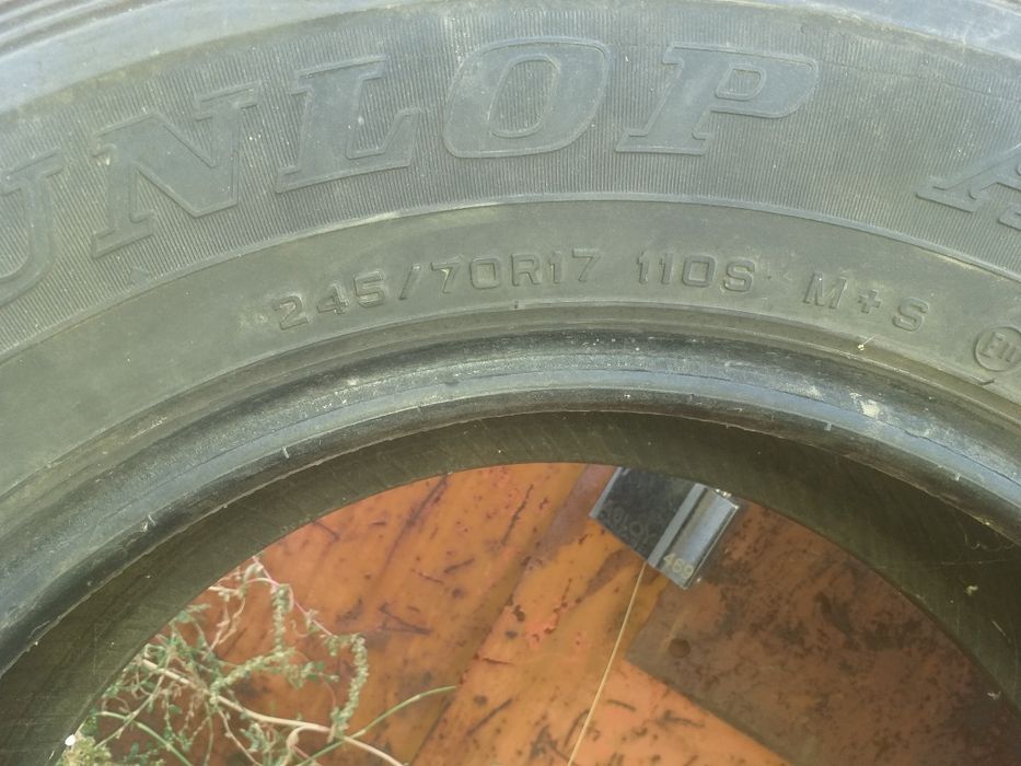 Продам колеса r17 245/70