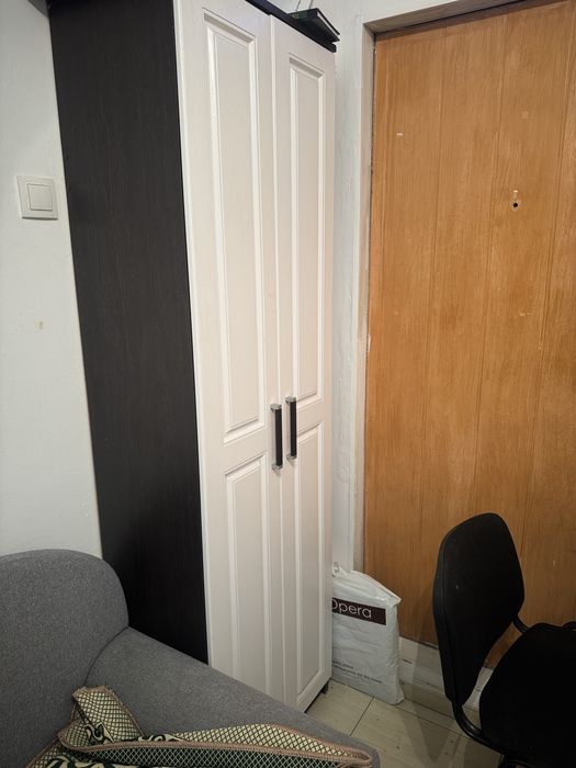 Шкаф 3000 тенге