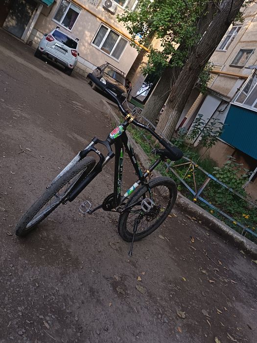 Продам велосипед дëрт