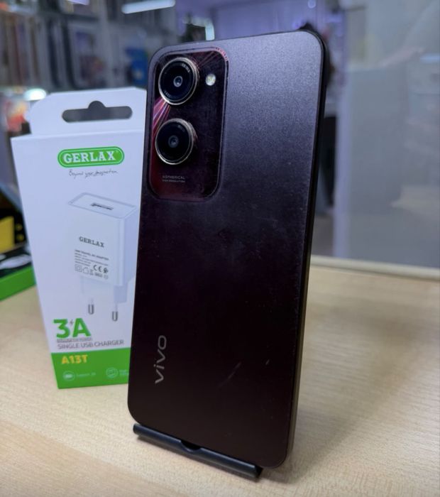 Redmi 14C-128 gb. Писать и звонить на WhatsApp