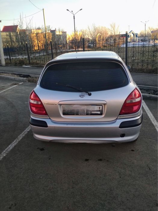 Nissan almera n16 2002год