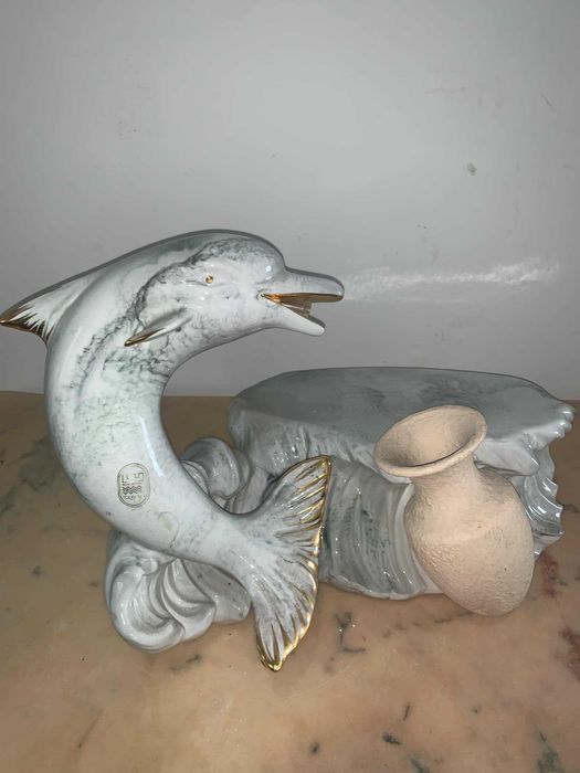 Fantana arteziana din portelan