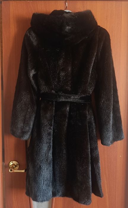 Продам норковую шубу