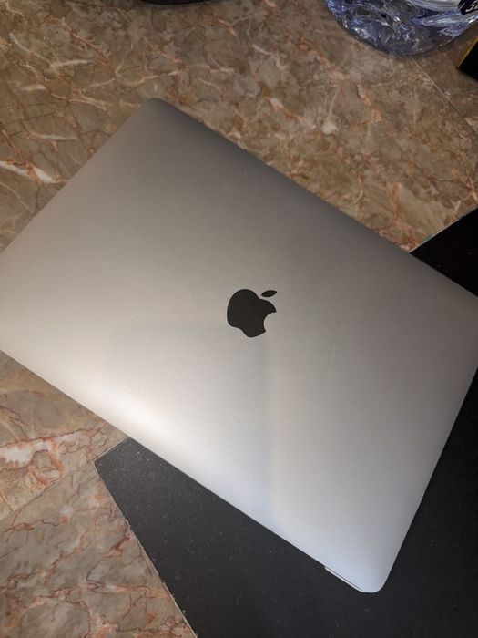 Продам macbook air макбук