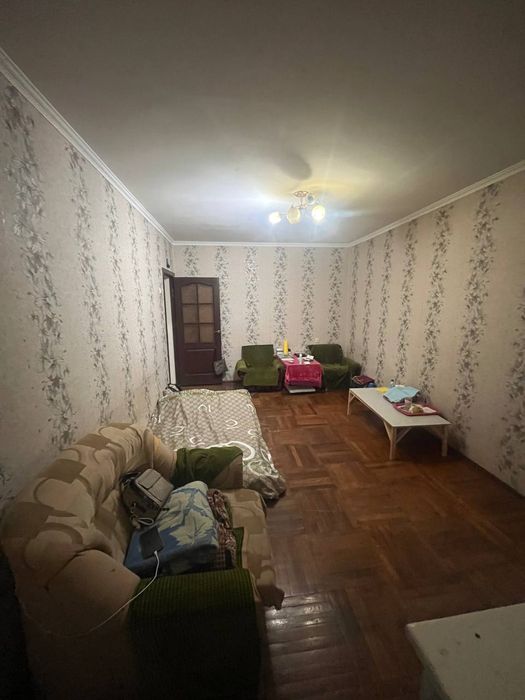Продаю 2 комнатную Спутник -4 77 серия кирпич