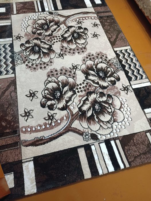 Продам ковер 210х140