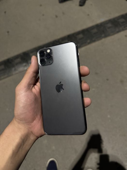 IPhone 11 pro max 64 gb
