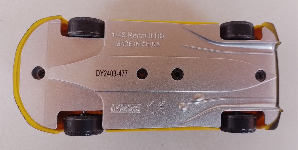 Продавам Renault RS01, мащаб 1/43