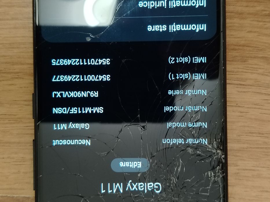 Samsung Galaxy M21 cu sticla crapata. Touch-ul este ok