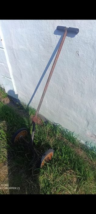Продам тележку для воды 15000