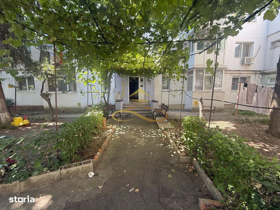 Apartament 2 camere de vanzare in Bacau