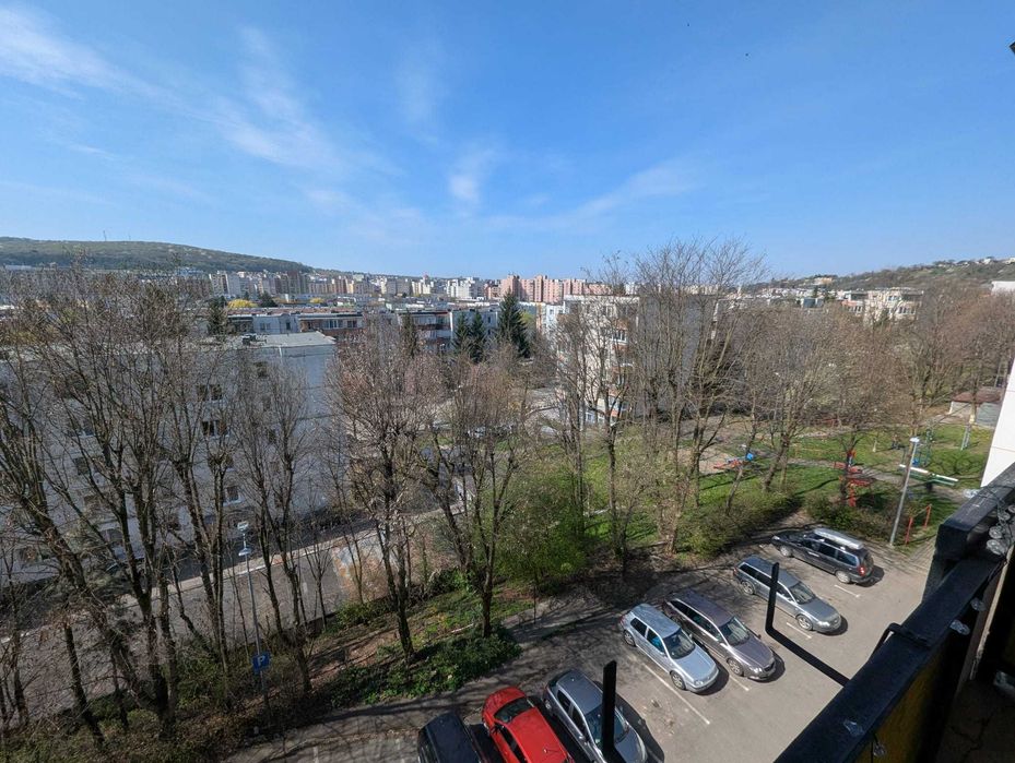 Persoana fizica vand Apartament 3 camere, 2 bai, 75 mp, Tudor – Ramurele | Renovat, mobilat, luminos