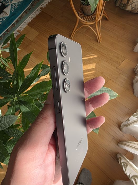 Самсунг Galaxy S24