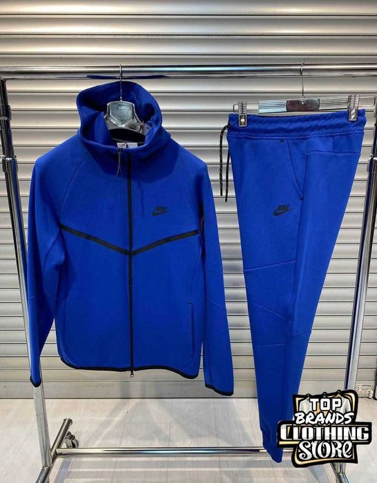 Nike Tech в различни цветове с опция за преглед и тест