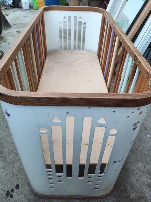 Pătuț lemn dimensiuni mari