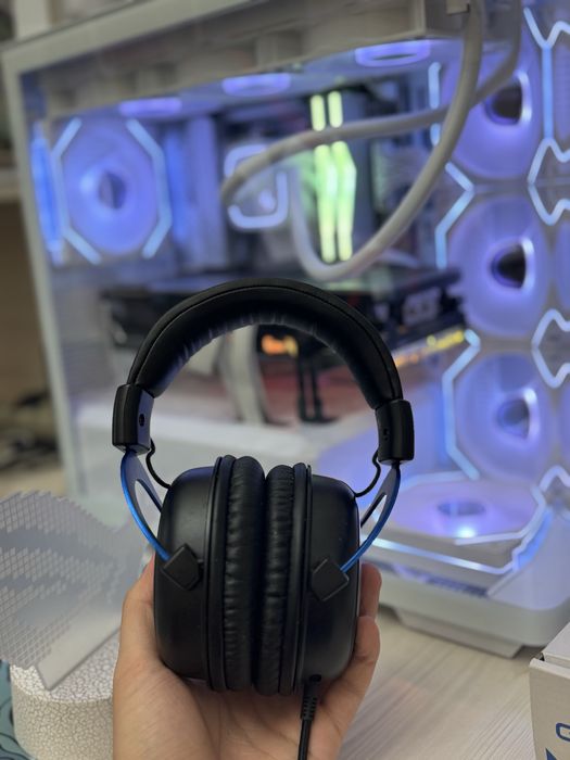 Игровые наушники HyperX cloud 2