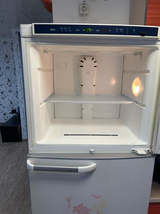 Продам холодильник Bosh в нормальном состоянии