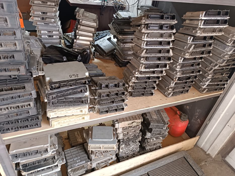 Эбу двигателя компьютер