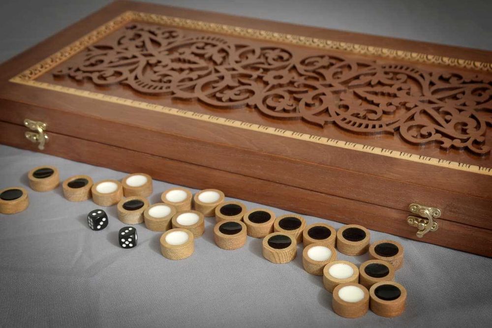 Эксклюзивные нарды.