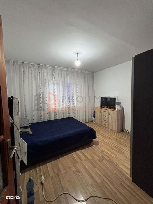 Apartament 3 camere cf 1 decomandat zona Micro 3