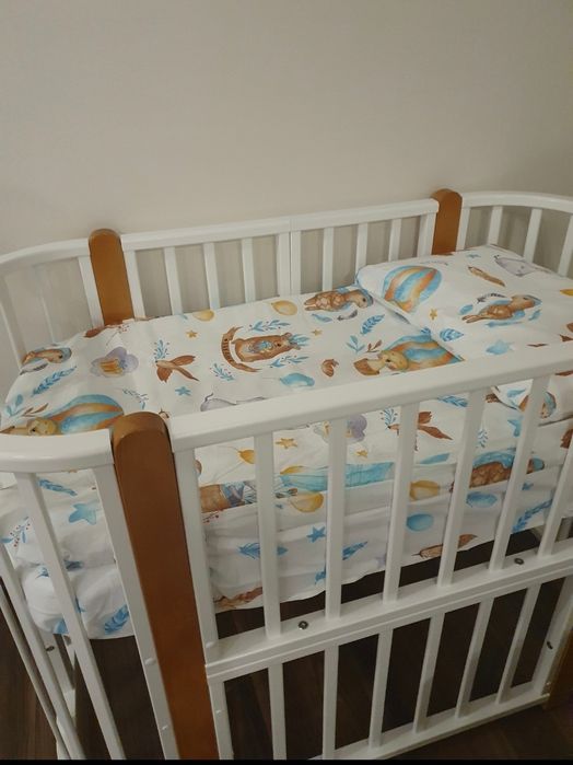 Продам детскую кроватку