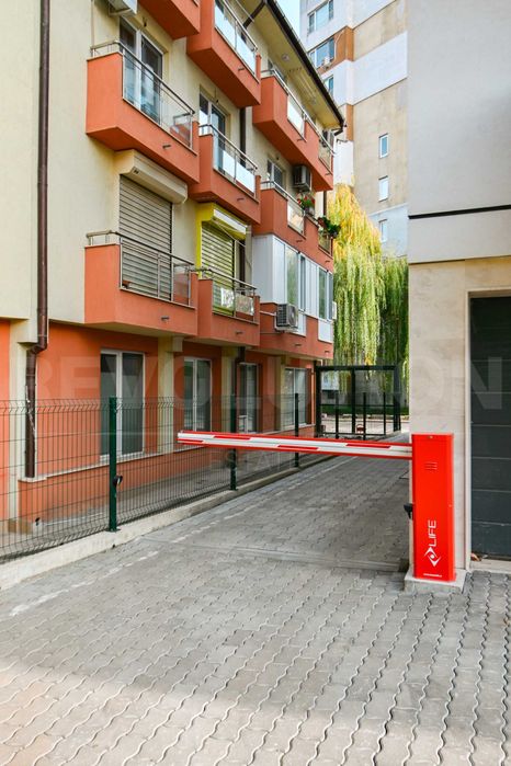 Продава се Гараж / Паркомясто в София, Надежда 4 - 13 кв.м за 1308 €/кв.м - Снимка #3