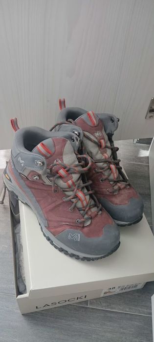 Vând Bocanci Millet Dama, 38, Visiniu/ Gri