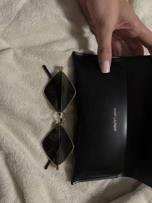 Нови Saint Laurent Lisa слънчеви очила