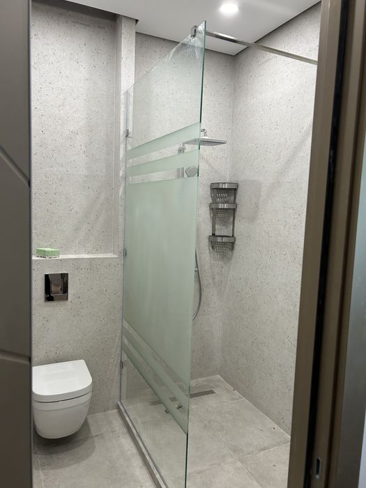 Зеркала и стекла