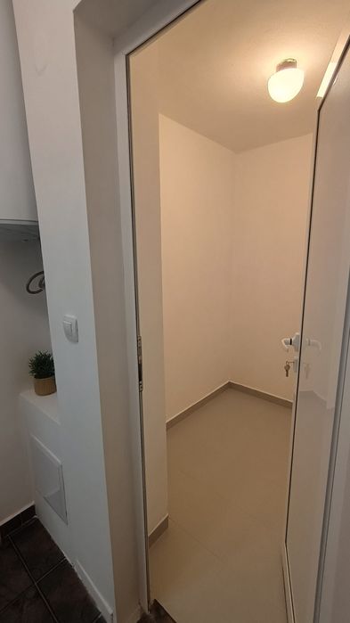 Дава се под наем Магазин в София, Белите брези - 30 кв.м за 408 € - Снимка #3