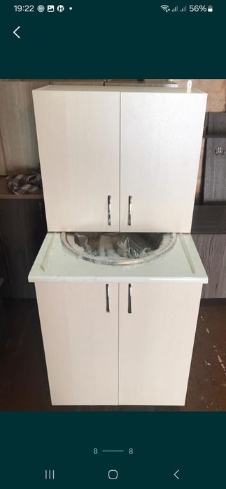 Продам шкаф кухонный с мойкой