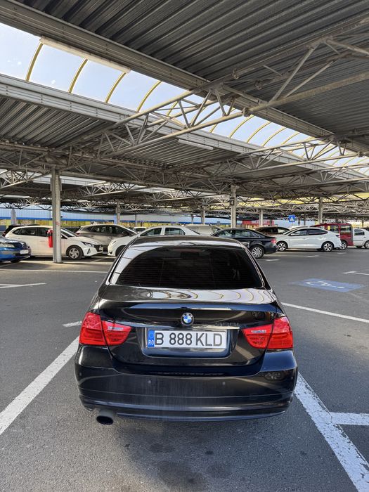 BMW 3 Series 2010 — imagine 5