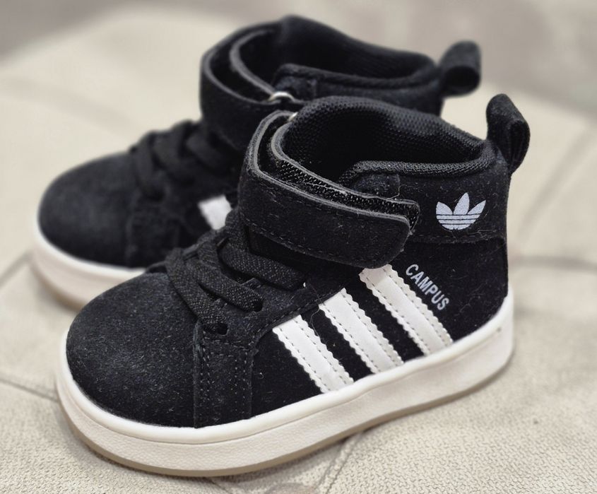 Продам детские кеды на весну/осень!