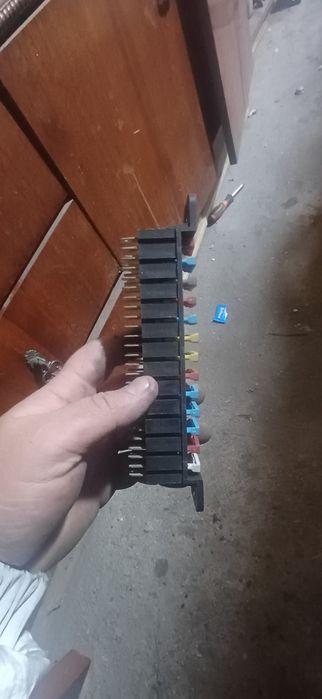 Колодка предохранительная на газ 53 вроде