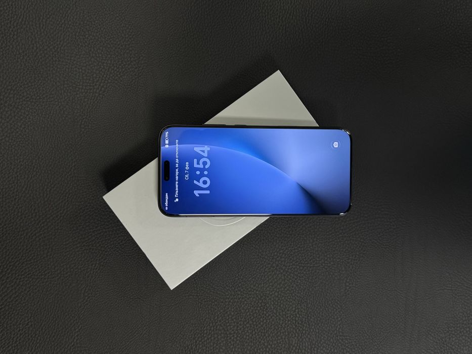 Продавам перфектен Honor Magic 8 PRO
