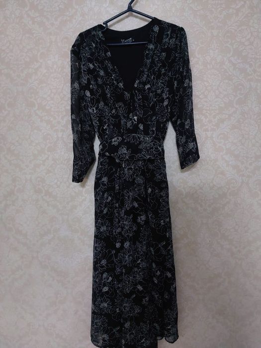 Женский киімдер сатылады