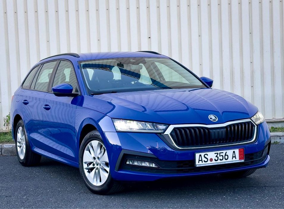Skoda octavia 2021 DSG 150 cp