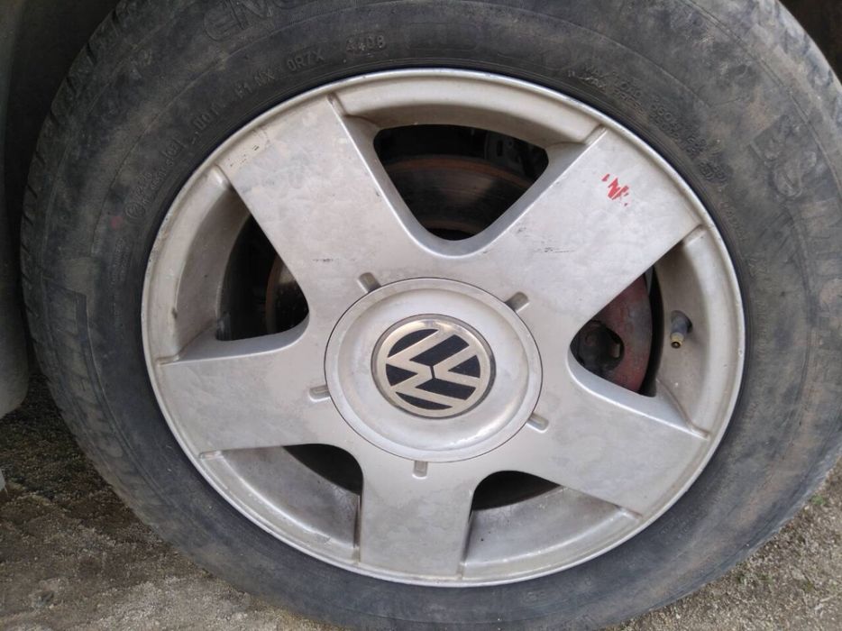 Голф 4 1.8 125 само части