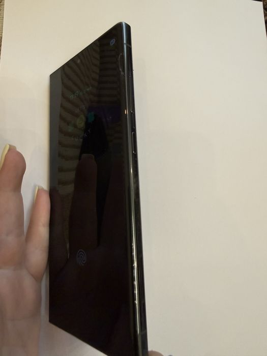 Продам Samsung galaxy s23 ultra