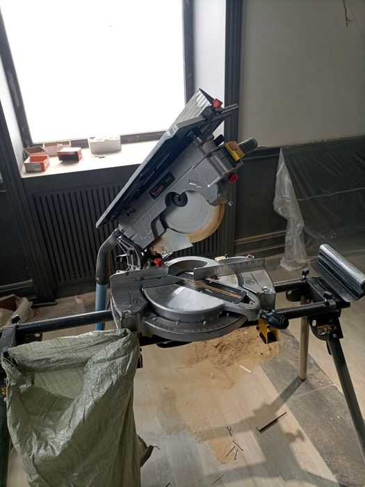 Торцовочная пила Кедр 255