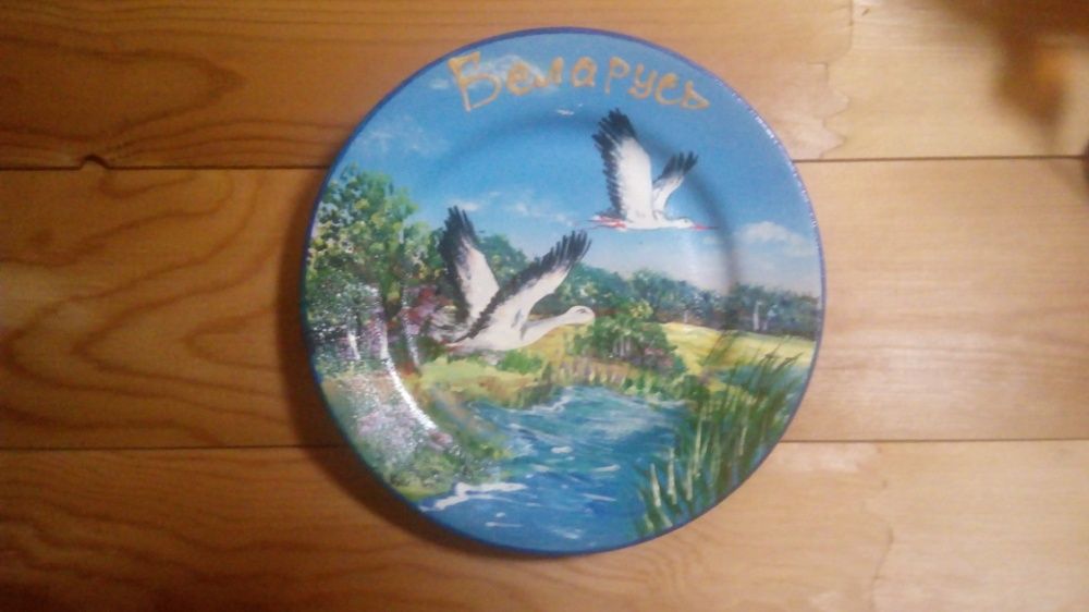 Декоративные тарелки.