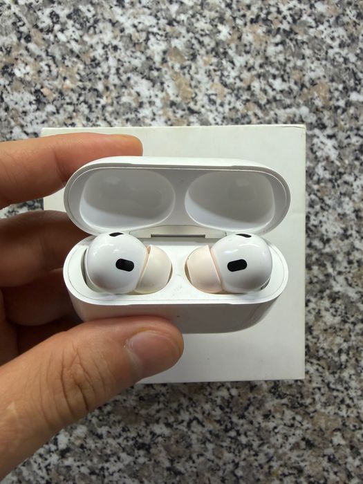 AirPods Pro 2 в отличном состоянии
