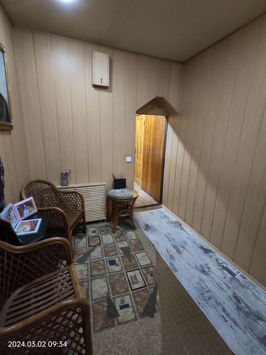 Продам два дома с гаражом.