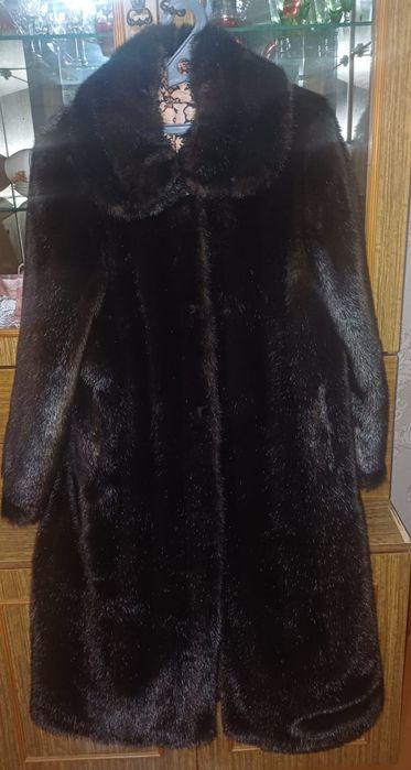 Продам новую шубу
