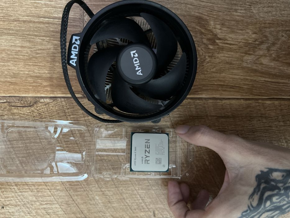 Ryzen 5 3600 +Кулер идеал