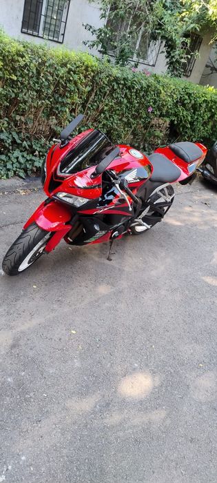 Honda cbr 600 rr
