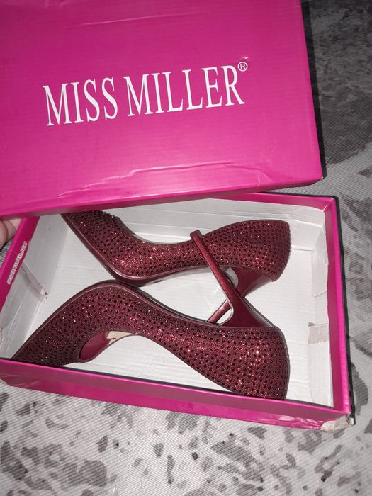 Продам каблуки 38 размера